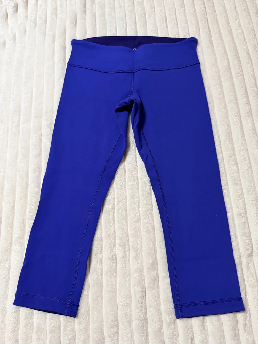 Lululemon Wunder Under Reversible Crop | Size 8
